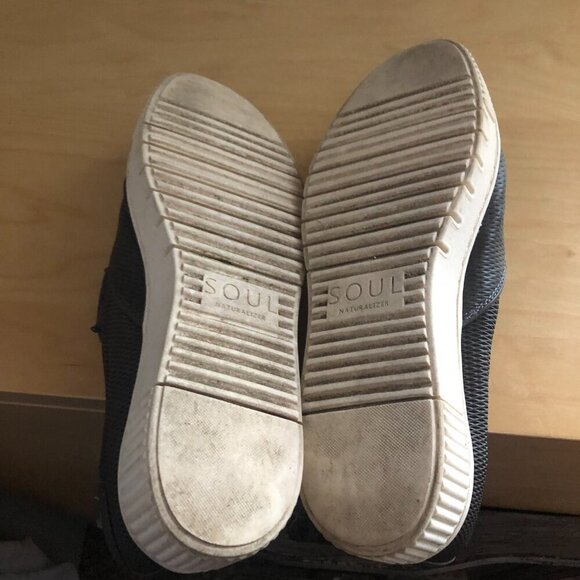 Naturalizer Soul Tia Platform Sneakers - Picture 10 of 12